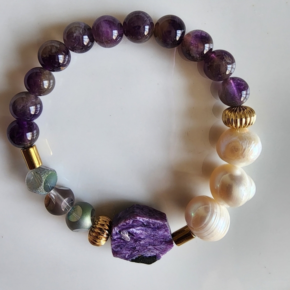 Amatist  and Gold Beaded Bracelet - Picture 1 of 5